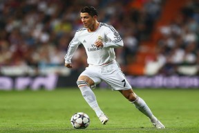 开云体育登入-_魔术队逆风翻盘，赢得关键一战_，魔术队战绩